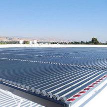 Unos paneles solares cilíndricos abaratan la energía solar