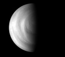 En Venus “nieva” dióxido de carbono
