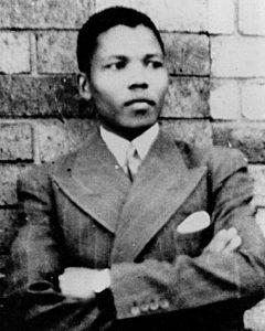 Nelson Mandela en 1937. Crédito: Dominio Público