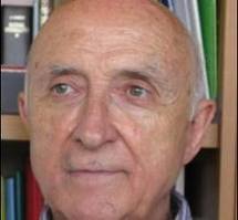 La universidad reconoce la obra teológica de José María Castillo