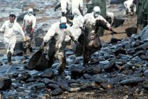 La limpieza de vertidos de petróleo ocasiona problemas de salud a largo plazo
