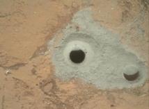 Curiosity toma muestras de una roca marciana por vez primera
