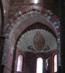 Pinturas románicas “reviven” en un templo, gracias a un sistema de proyección