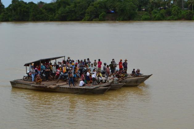 Hidroelectricidad amenaza la menguante pesca de Camboya