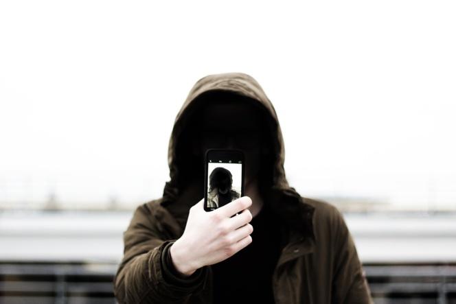 Los pensamientos suicidas pueden detectarse con el móvil