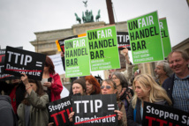 La CE rechaza la recogida de firmas contra el Tratado de Libre Comercio UE-EEUU (TTIP) 