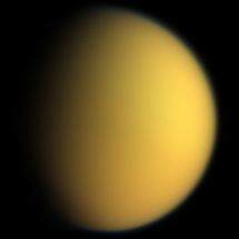 Un rasgo misterioso aparece y desaparece en un mar de Titán, el satélite de Saturno 