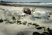Casi 270.000 toneladas de plásticos en los océanos de todo el mundo