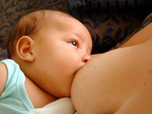 La lactancia materna potencia la inteligencia a largo plazo