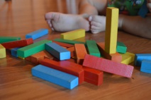 Los niños pequeños bilingües son más flexibles al realizar una tarea