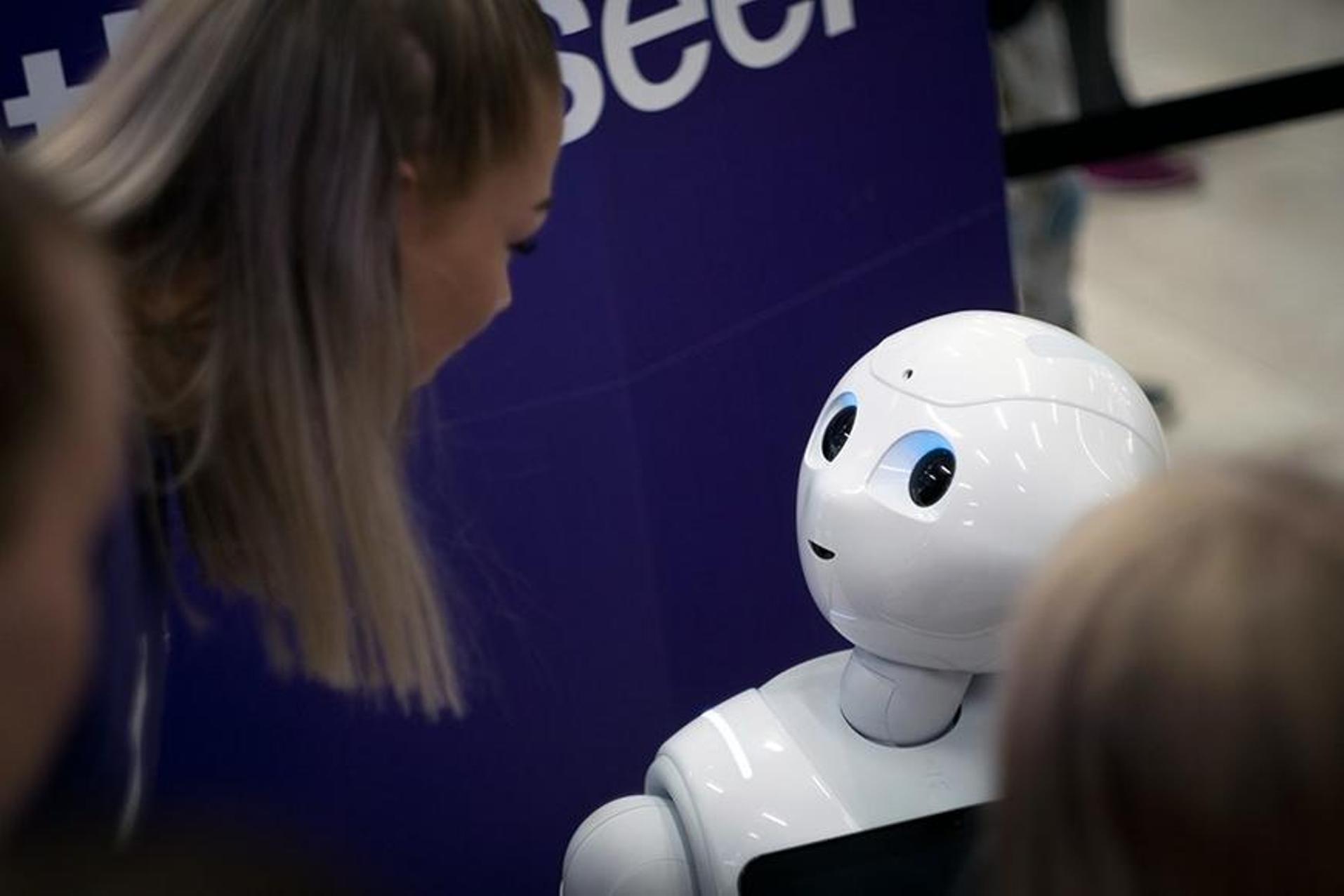 La mirada de un robot nos emociona tanto como la humana