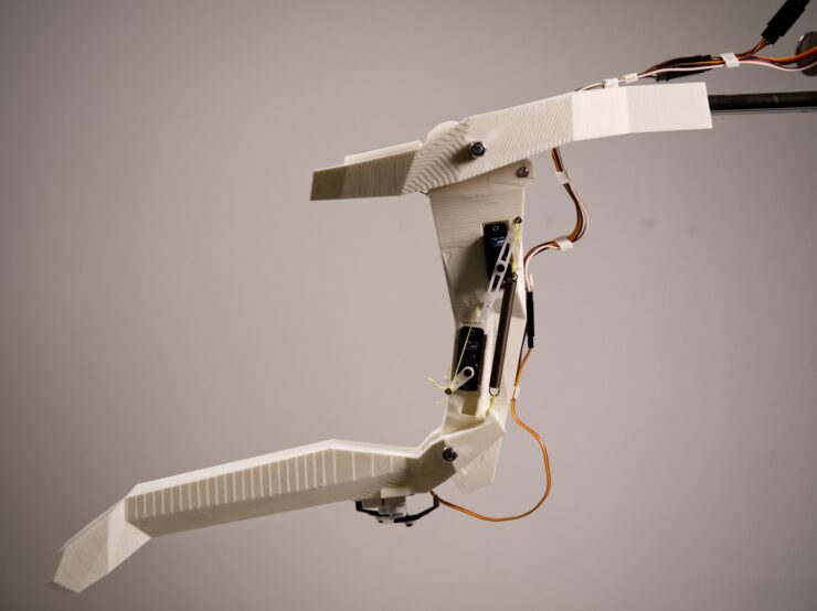 Robots bioinspirados aprenden de las libélulas