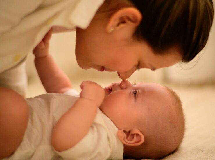 Percibir el lenguaje mejora la cognición de los bebés